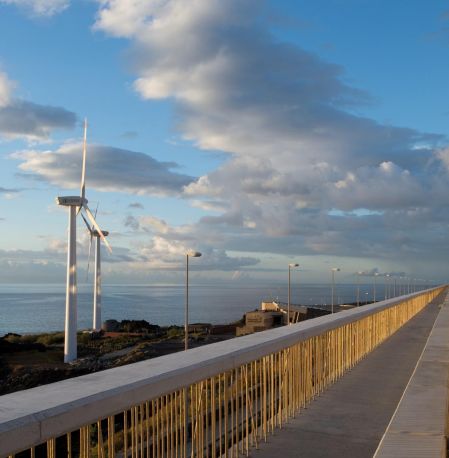 El Cabildo aprueba el Plan de Eficiencia Energética para reducir las emisiones de CO2 en 6 toneladas al año