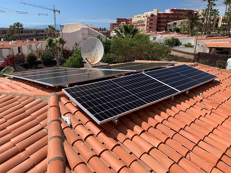 Instalación solar en Costa Adeje