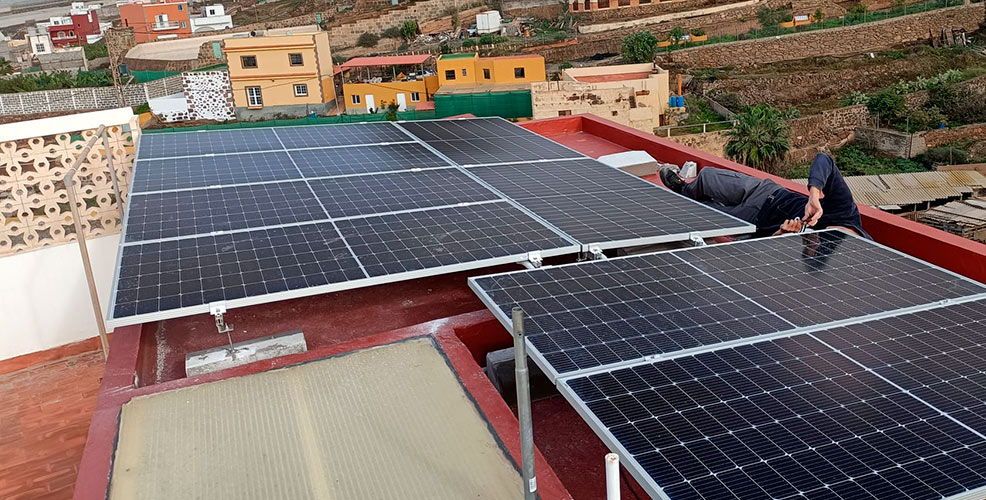 Instalacion fotovoltaica Galdan