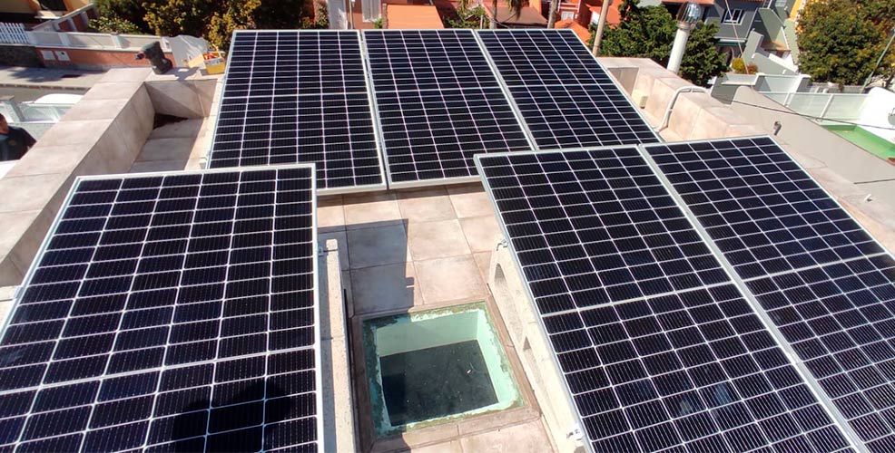 Paneles solares Francisco Wood